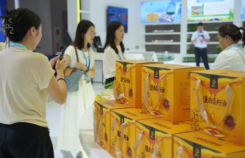 潼南味道香飄西洽會(huì) 21家企業(yè)攜特色產(chǎn)品共展未列明居民服務(wù)業(yè)風(fēng)采